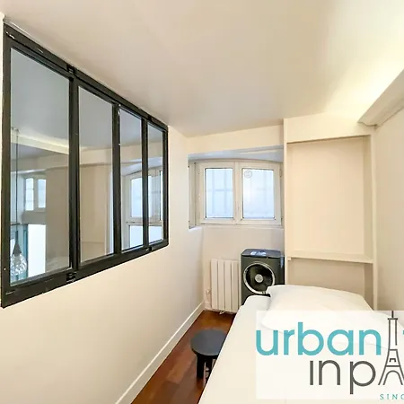 Apartment 09 - Stylish Duplex Champs-elysees *
